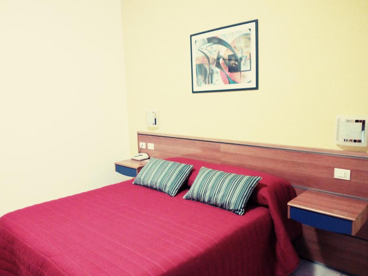 Hotel San Lorenzo Пегоньага Номер фото
